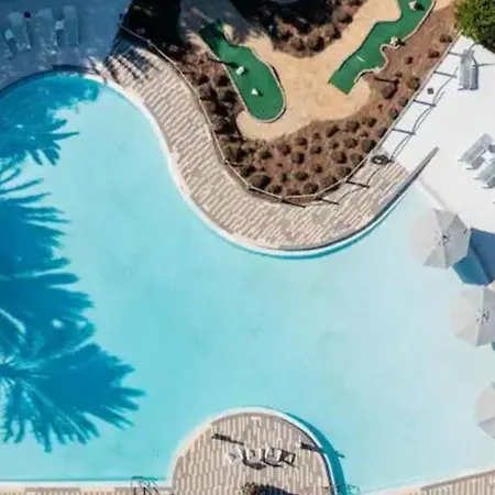 Family Oasis Davenport Villa Exterior photo