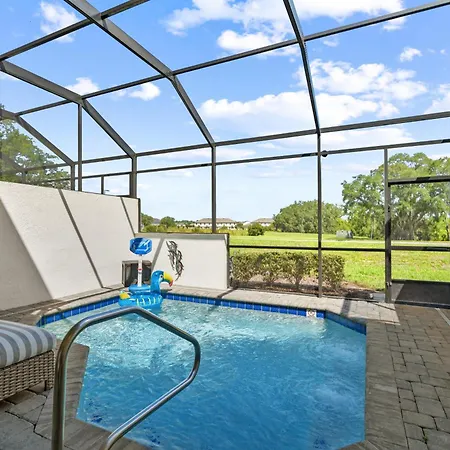 Family Oasis Davenport Villa Exterior photo